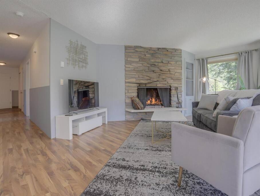 Ski-Mount Hood Charm-Welches,Golf And Ski Resort Condo,W&D, Wifi,Near Woods,Hiking,Fishing Mount Hood Village Экстерьер фото